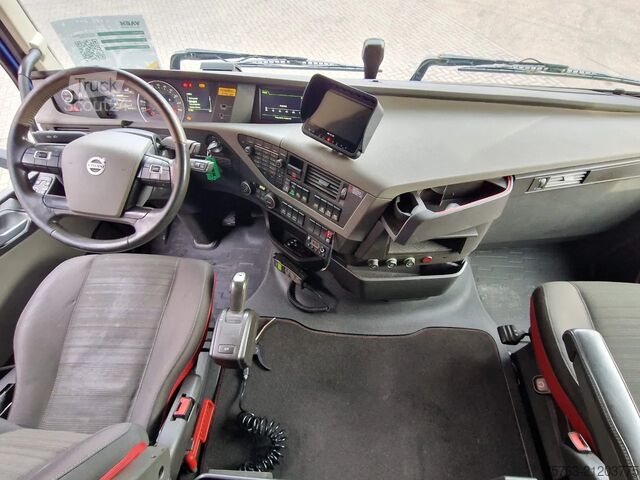 Bavul Volvo FH 13.420 Globetrotter XL 4x2 - Box - Loadlift ...