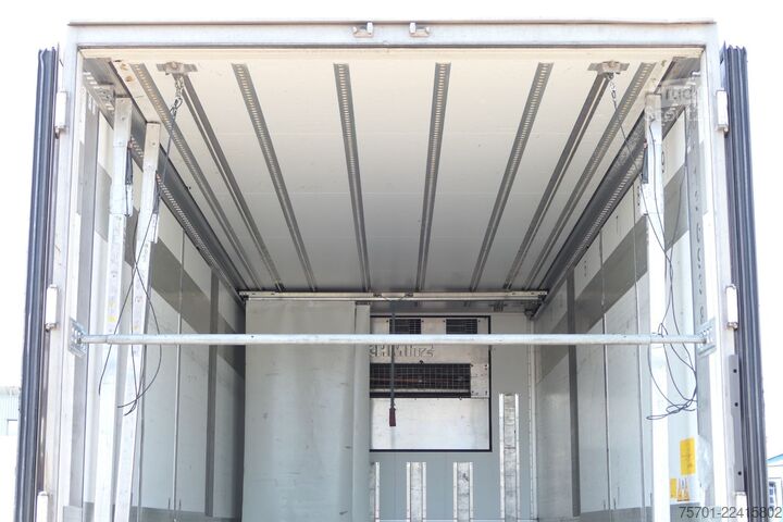Remolque con caja móvil SCHMITZ CARGOBULL WKO BDF Kühlkoffer Carrier Nur Elektro