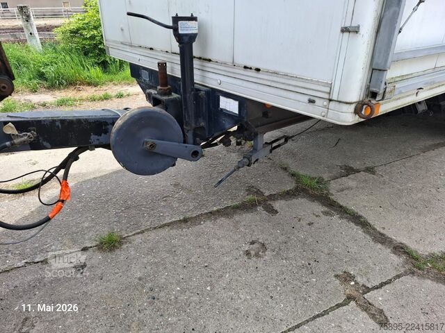 Sığır taşıma kamyonu IVECO ML 150 E
