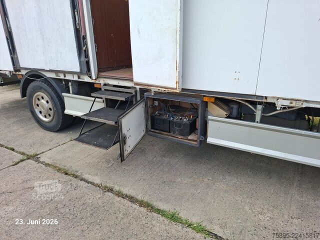 Sığır taşıma kamyonu IVECO ML 150 E