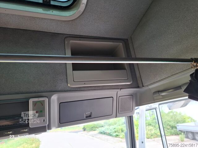 Sığır taşıma kamyonu IVECO ML 150 E