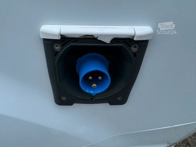 Furgão frigorífico FORD Transit Custom Pharma*3 Kammer*-30/+5/+22 Grad