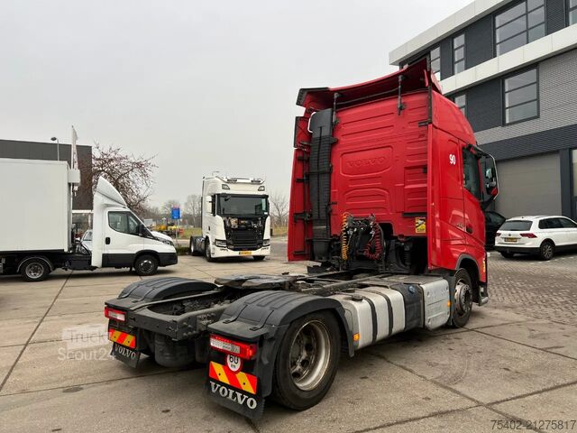 Zvezek SZM Volvo FH 13.420 Globetrotter / Mega / 2x Tank / Full Air