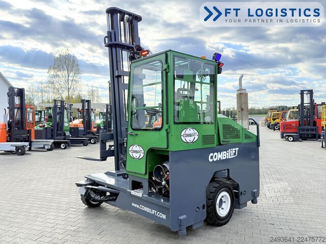 Stivuitor cu patru direcții Combilift C4500 GAS DUPLEX 5500 FORK POSITIONER