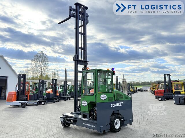 Stivuitor cu patru direcții Combilift C4500 GAS DUPLEX 5500 FORK POSITIONER