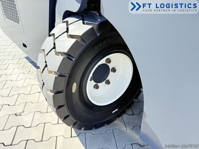 Stivuitor cu patru direcții Combilift C5000SR DIESEL DUPLEX 5600MM POSITIONER