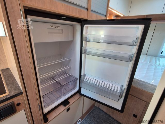 Autocamper LA STRADA Avanti C *Mj25*Vollluftfeder*Lithium*Truma D6*