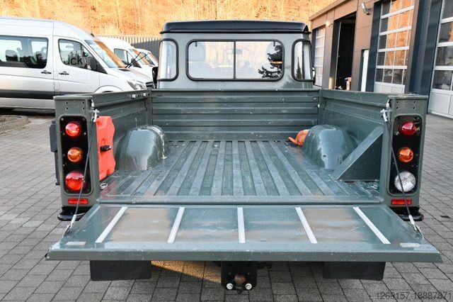 Bestelwagen  Landrover Defender 110 E PickUp Allrad Seilwinde