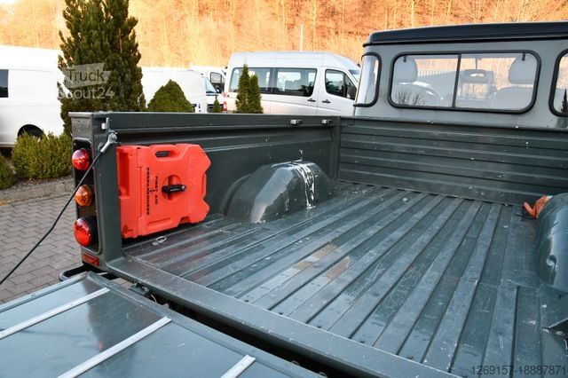 Bestelwagen  Landrover Defender 110 E PickUp Allrad Seilwinde