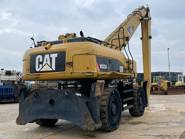 Material handling machine Caterpillar M325D MH