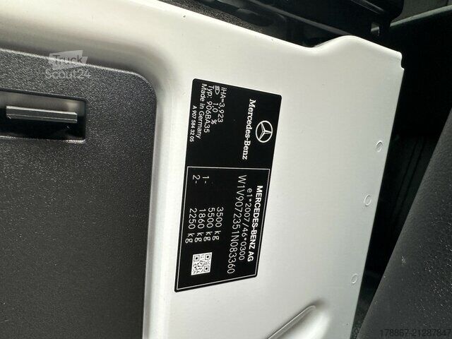 Dvigubos kabinos furgonas Mercedes-Benz Sprinter 314 CDI RWD L3 DoKa Pritsche Plane