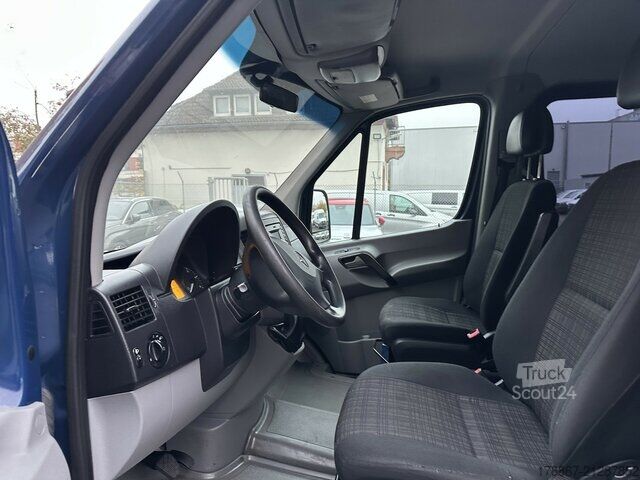 Minibús Mercedes-Benz Sprinter 316 CDI Tourer