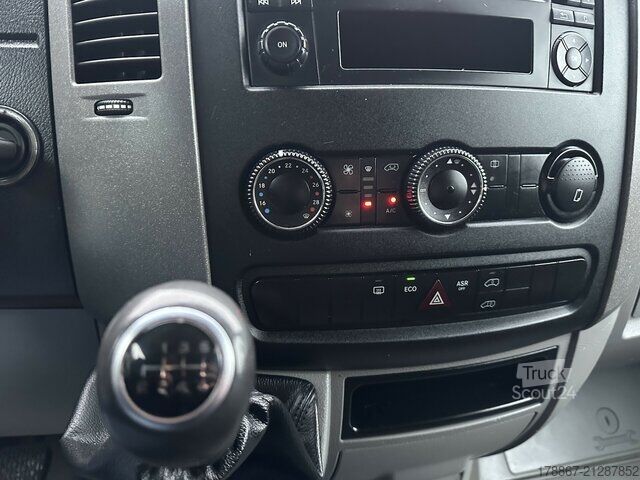 Minibús Mercedes-Benz Sprinter 316 CDI Tourer