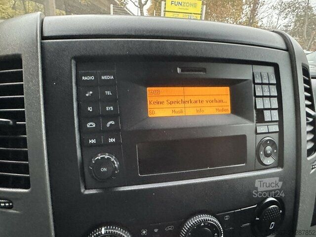 Minibús Mercedes-Benz Sprinter 316 CDI Tourer