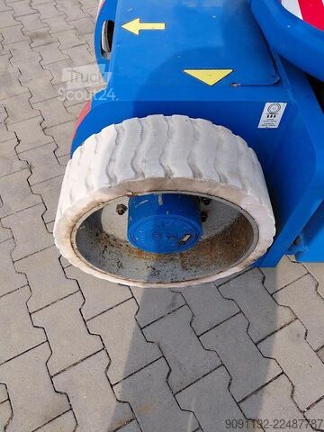 Съчленена телескопична работна платформа Genie Z-30/20N RJ