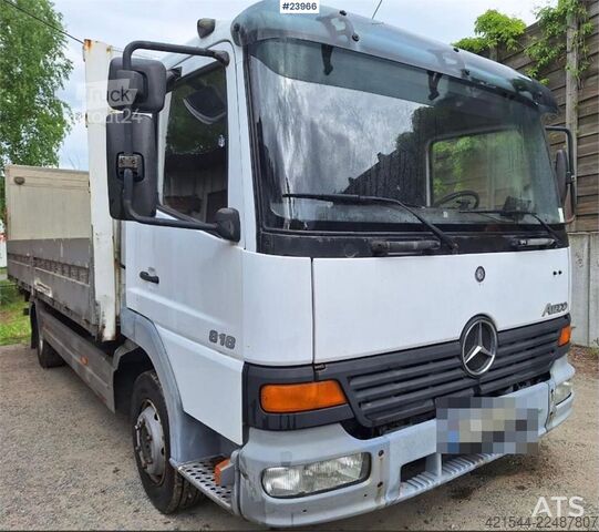 Platformos priekaba Mercedes-Benz Atego 818