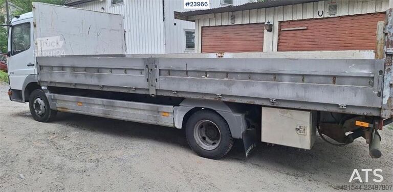 Platformos priekaba Mercedes-Benz Atego 818