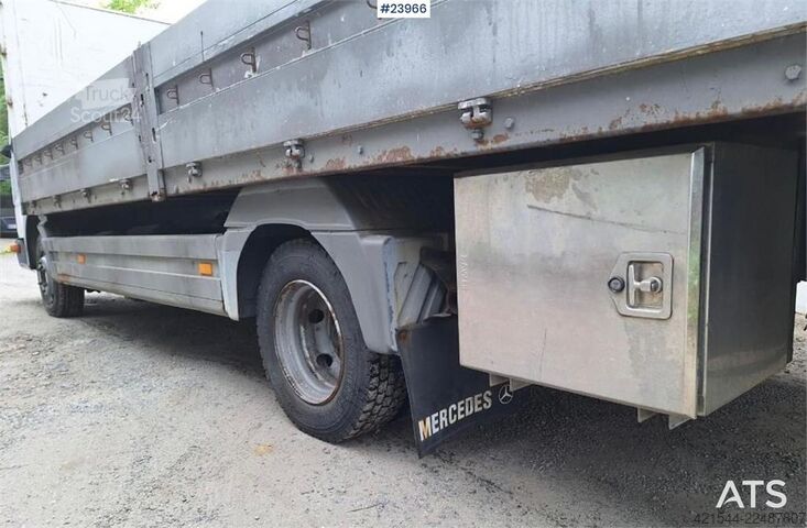 Platformos priekaba Mercedes-Benz Atego 818
