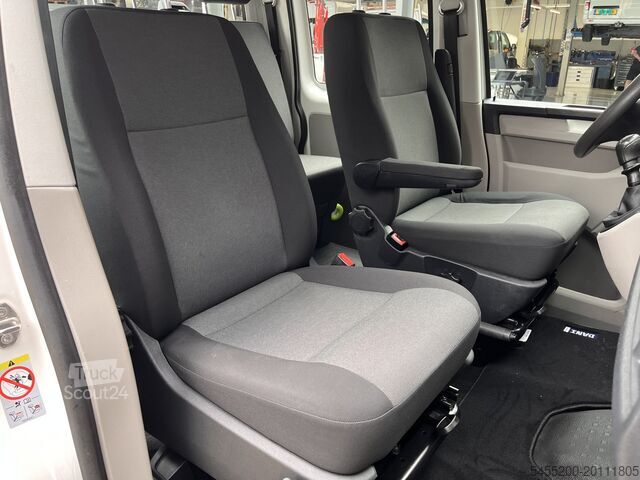Platforma za učitavanje VW Transporter 2.0 TDI L2H1 DC 102pk Pick-up Trekh...
