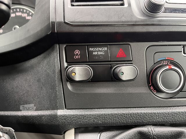 Platforma za učitavanje VW Transporter 2.0 TDI L2H1 DC 102pk Pick-up Trekh...