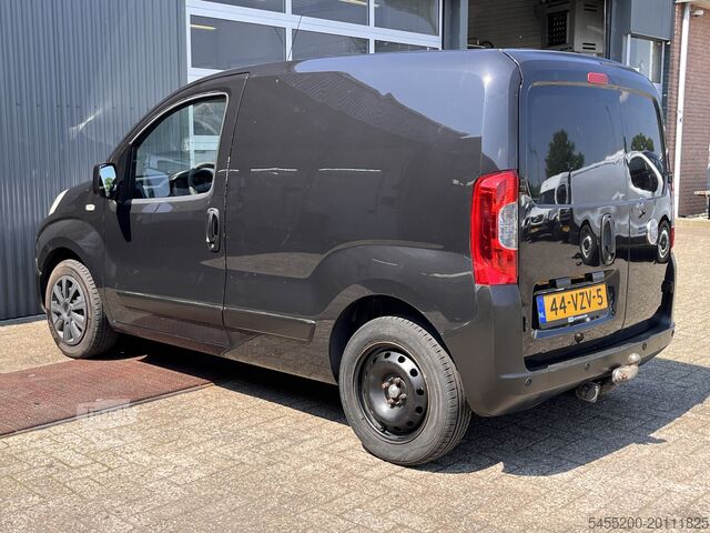 Stationwagen met hoog dak Fiat Fiorino 1.3 MJ SX Schuifdeur Trekhaak 600kg Par...