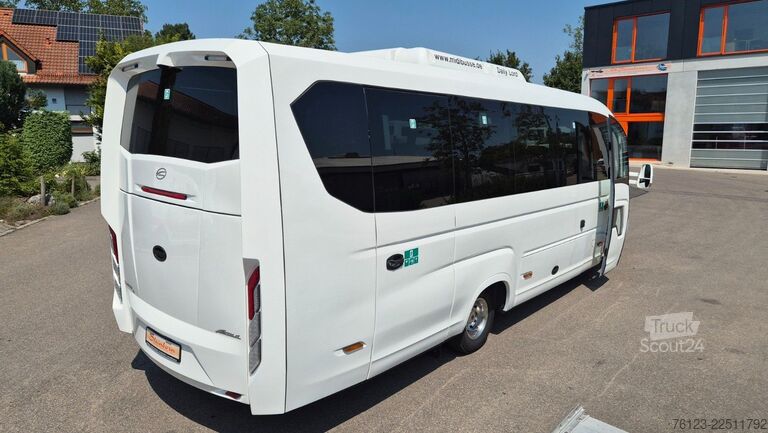 Minibussi IVECO 2x Daily 70 Lagerfahrzrug Ferqui Sunrise 2,5 m B