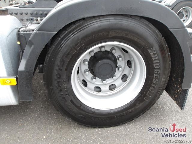 Camión de materiales peligrosos Volvo FH 500-Globetrotter-ADR-HYDRAULIK-NO I-SAVE