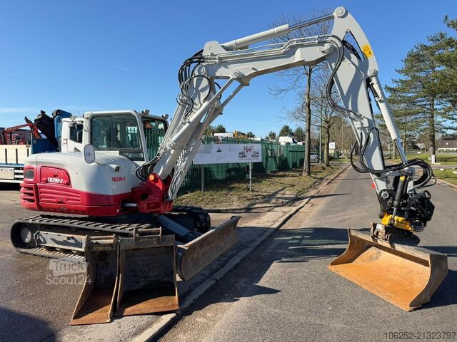 Mini-excavator Takeuchi TB290-2 - 8.4T + ENGCON ROTOTILT - 3784h - INCL...