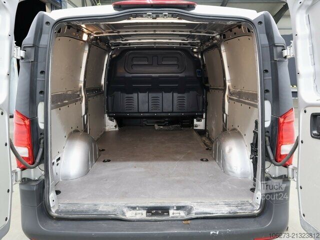 Sonderausbau-Transporter Mercedes-Benz eVito 111 KA,lang,3 Sitzer,Heckflügeltüren