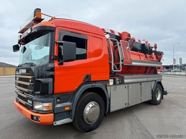 Vacuümtankwagen SCANIA P94/260 4x2 NZ SLS590 Kombi 8.400 l.