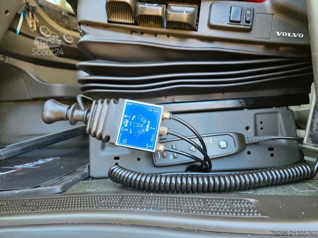 Cap tractor standard VOLVO FH 420/ PTO/Kipphydraulik/Alu-Felgen/Standklimal