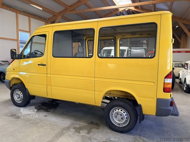 Ploščati dostavnik MERCEDES-BENZ Sprinter 313 CDI 4x4 Allrad L1H1