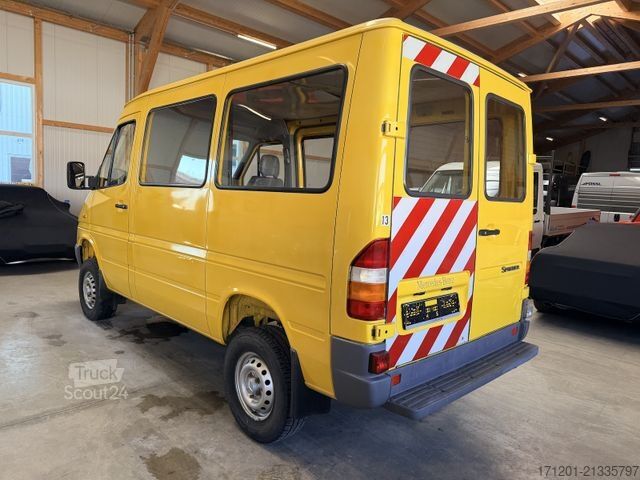 Ploščati dostavnik MERCEDES-BENZ Sprinter 313 CDI 4x4 Allrad L1H1