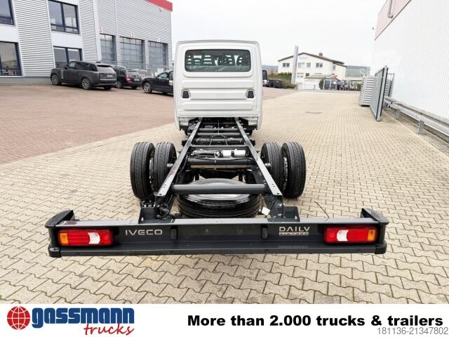 Transporter Fahrgestell Iveco Daily 72C18H/P DK 4x2, Nebenantrieb