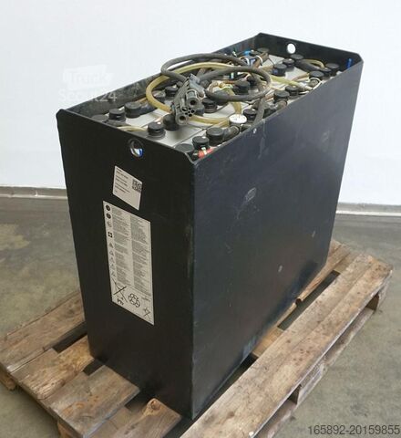 Gabelstaplerbatterie HAWKER 24 Volt 6 PzS 930 Ah