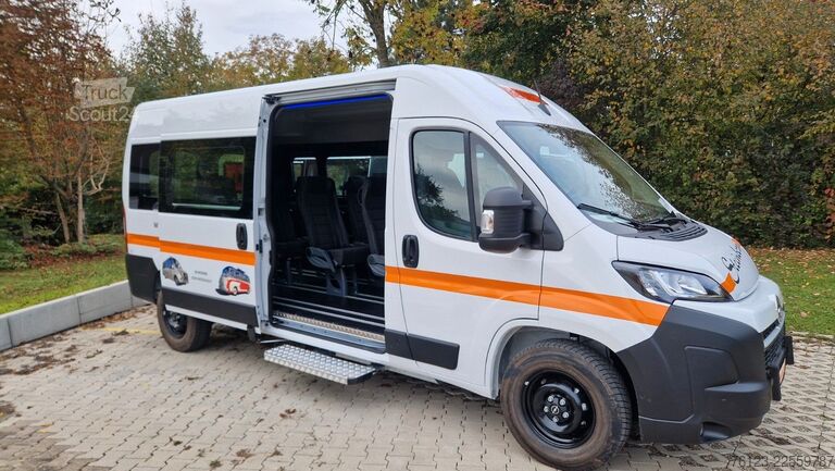 Minibus Opel Movano Mobility Airline Boden Rolli
