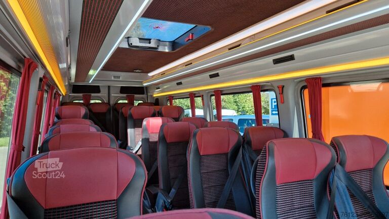 Minibus MERCEDES-BENZ 517 Lord Comfort XXL Vorlauffahrzeug 23 SS