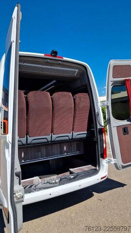 Minibus MERCEDES-BENZ 517 Lord Comfort XXL Vorlauffahrzeug 23 SS