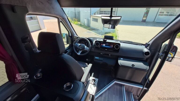 Minibus MERCEDES-BENZ 517 Lord Comfort XXL Vorlauffahrzeug 23 SS