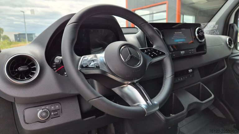 Bestelwagen met verhoogd dak MERCEDES-BENZ Sprinter III Kasten  519 CDI RWD 4x 4 Allrad
