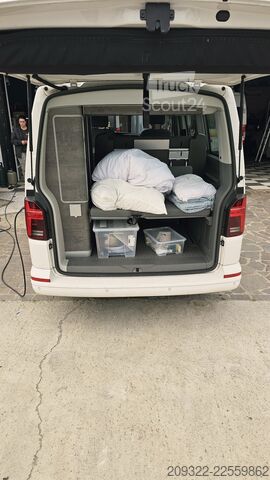 عربة التخييم/عربة سكن متنقلة Volkswagen California Coast 2022 | Cambio automatico | Tetto a soffietto