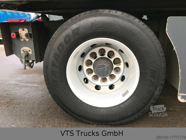 Przyczepa do transportu koni Finkl VA 220 4 Stock Viehanhänger