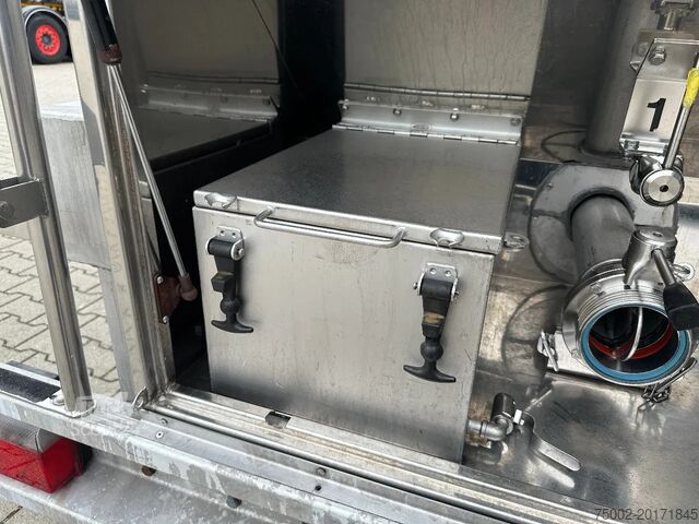 Camião-cisterna Van Hool FOOD / RVS chassis / empty weight: 5.860kg / 29...