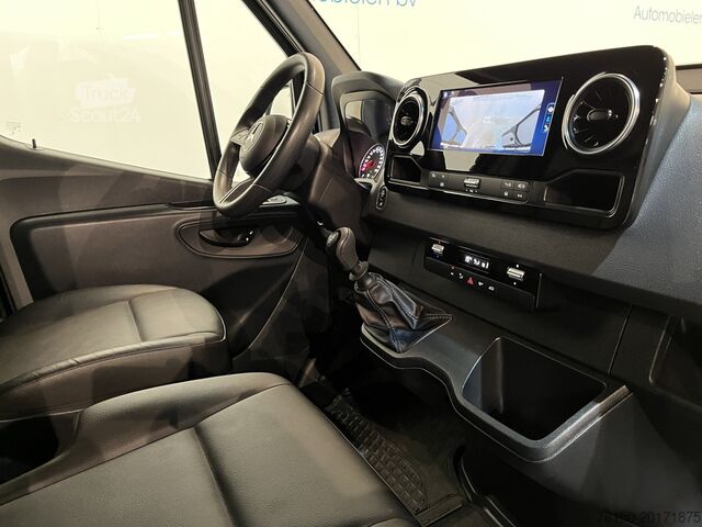 Box van Mercedes-Benz Sprinter 317 CDI L2 Pro RWD / Euro 6 / Trekhaak...