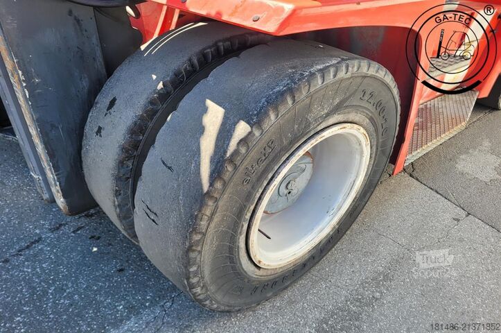 Empilhadeira diesel Kalmar DCE120-6