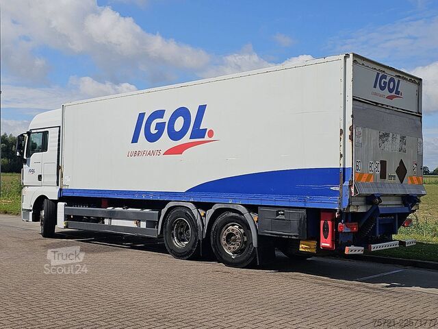 Bőrönd MAN 26.440 TGX