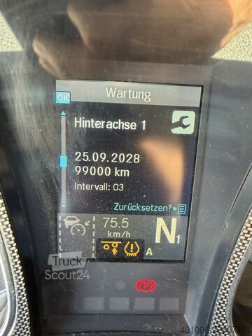 Kamion z zamenljivo nadgradnjo Mercedes-Benz Actros 2545