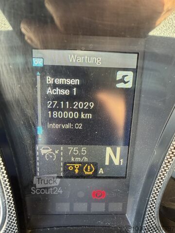 Kamion z zamenljivo nadgradnjo Mercedes-Benz Actros 2545