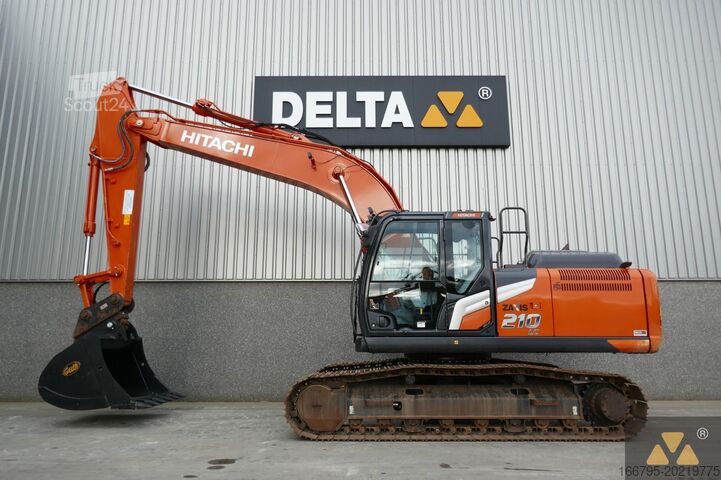 Excavadora sobre orugas Hitachi ZX210LC-7