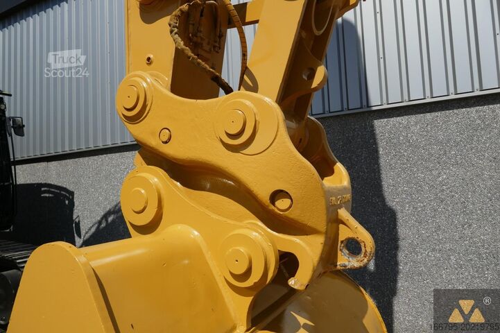 Excavadora sobre orugas Caterpillar 336FL